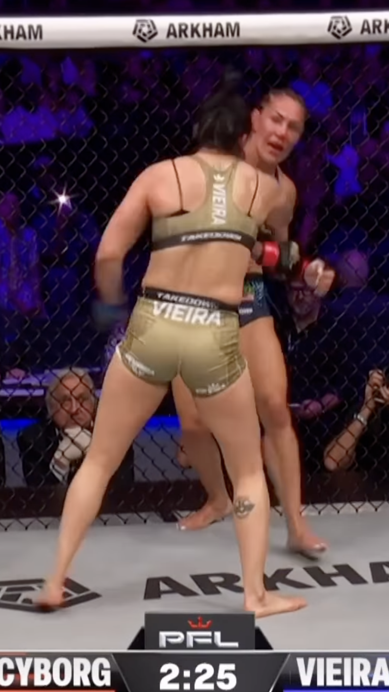 CRIS CYBORG AND KETLEN VIEIRA GO INTO THE FIFTH ROUND! Thumbnail